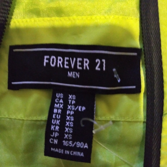 Windbreaker hooded jacket - Picture 3 of 5